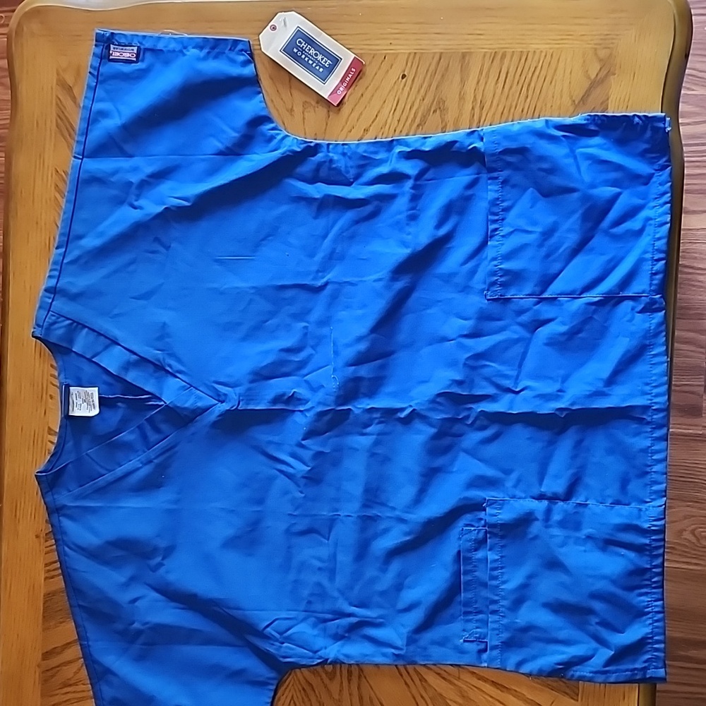 Women's Scrub Top